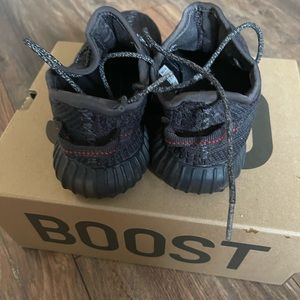 Yeezy slightly worn